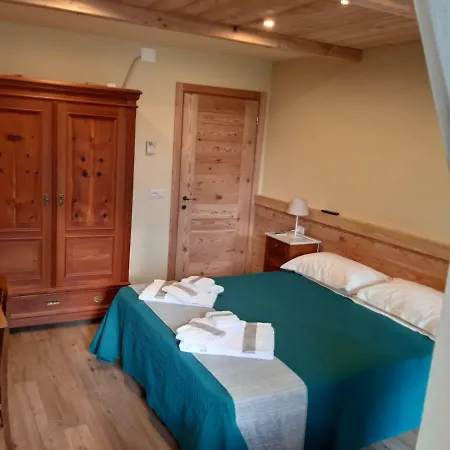 Quarto em Acomodações Particulares Relais La Casa Dei Nonni Pont-Saint-Martin