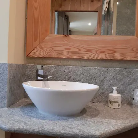Quarto em Acomodações Particulares Relais La Casa Dei Nonni Pont-Saint-Martin